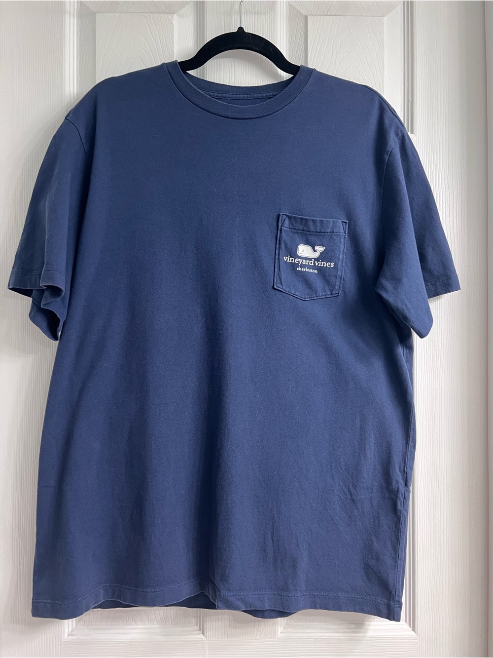 Vineyard Vines Short-Sleeve Pocket Tee in Navy Blue